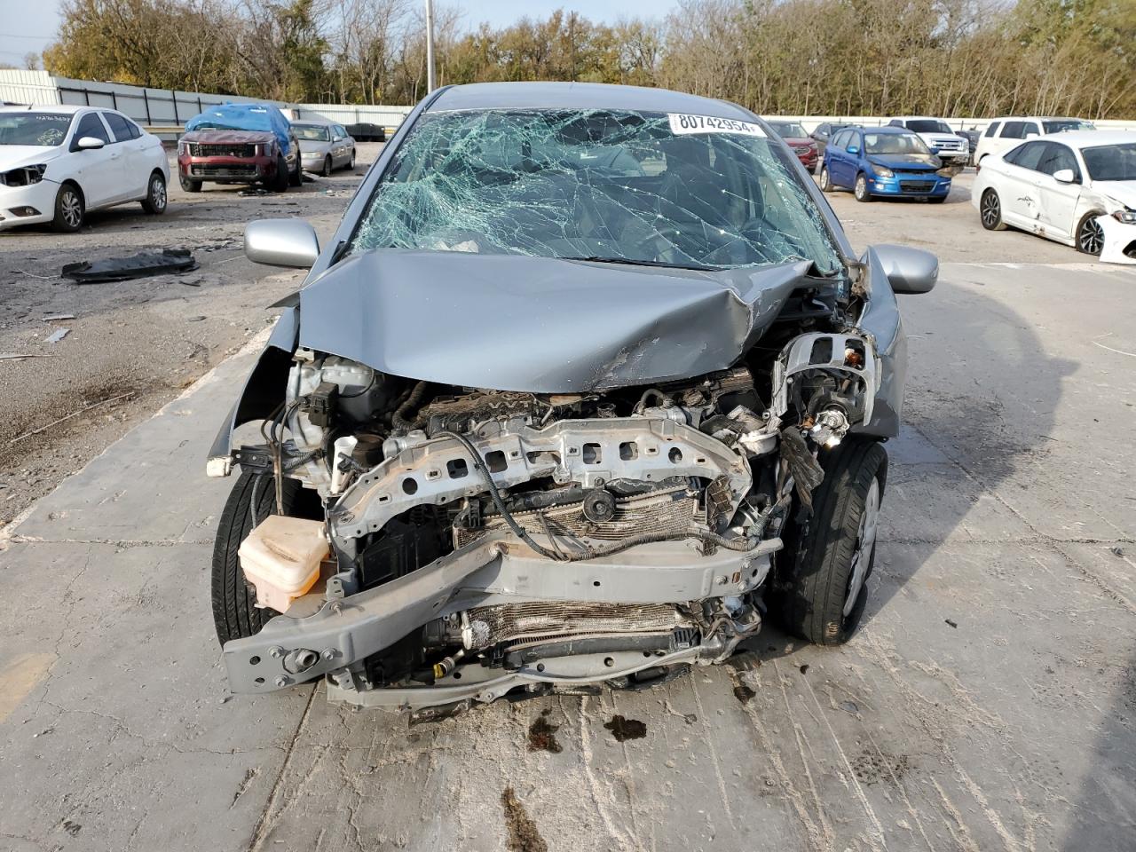 2010 Toyota Yaris VIN JTDJT4K36A5323595 Copart auction photo, front end / side damage thumbnail 5