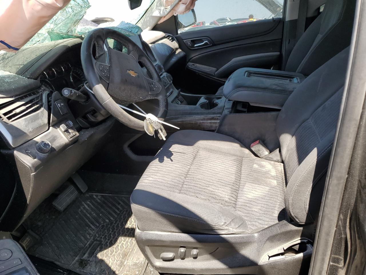 2019 Chevrolet Tahoe VIN 1GNSCAKC6KR339624 Copart auction photo, front end / side damage thumbnail 7