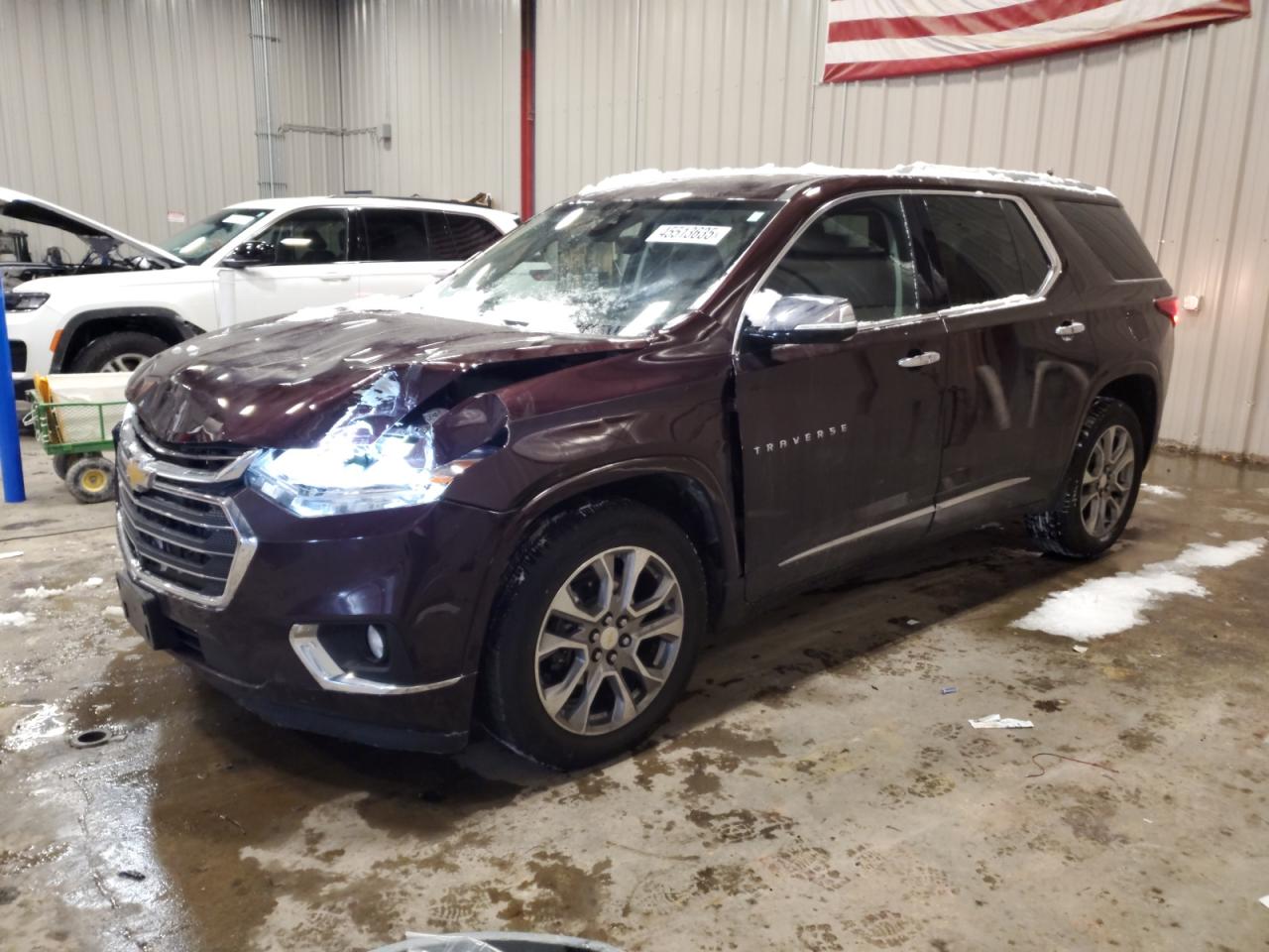 2018 Chevrolet Traverse VIN 1GNEVJKW3JJ100319