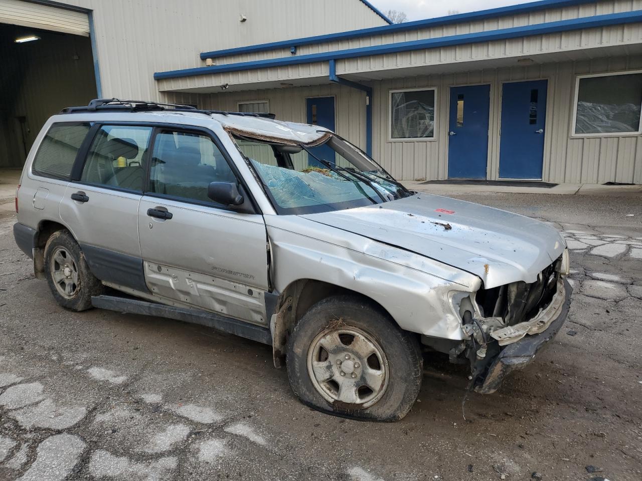 2001 Subaru Forester VIN JF1SF63591H719225 Copart auction photo, all over damage thumbnail 4