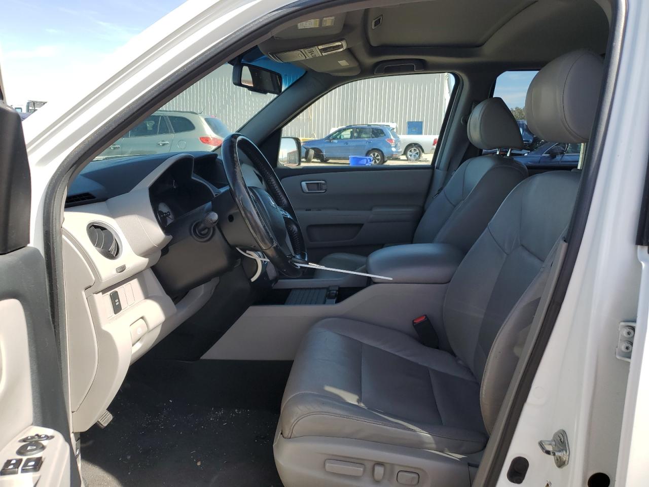 2010 Honda Pilot VIN 5FNYF3H50AB006290 Copart auction photo, mechanical damage thumbnail 7