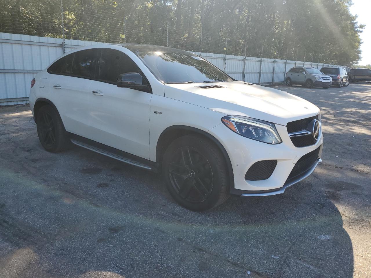 2019 Mercedes-Benz GLE VIN 4JGED6EBXKA139035 Copart auction photo, minor dent/scratches damage thumbnail 4