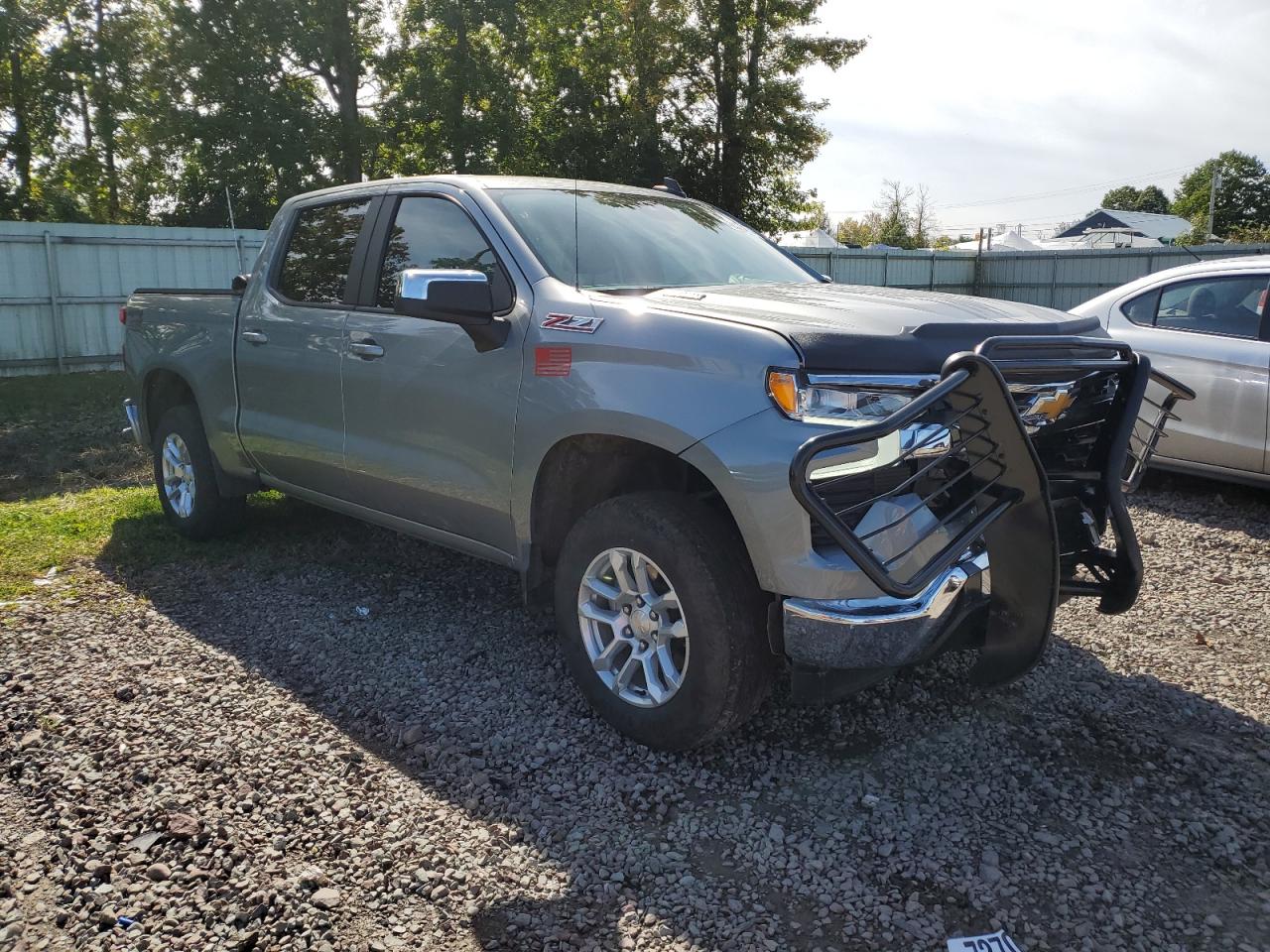 2023 Chevrolet Silverado VIN 1GCUDDE86PZ197371 Copart auction photo, front end / side damage thumbnail 4