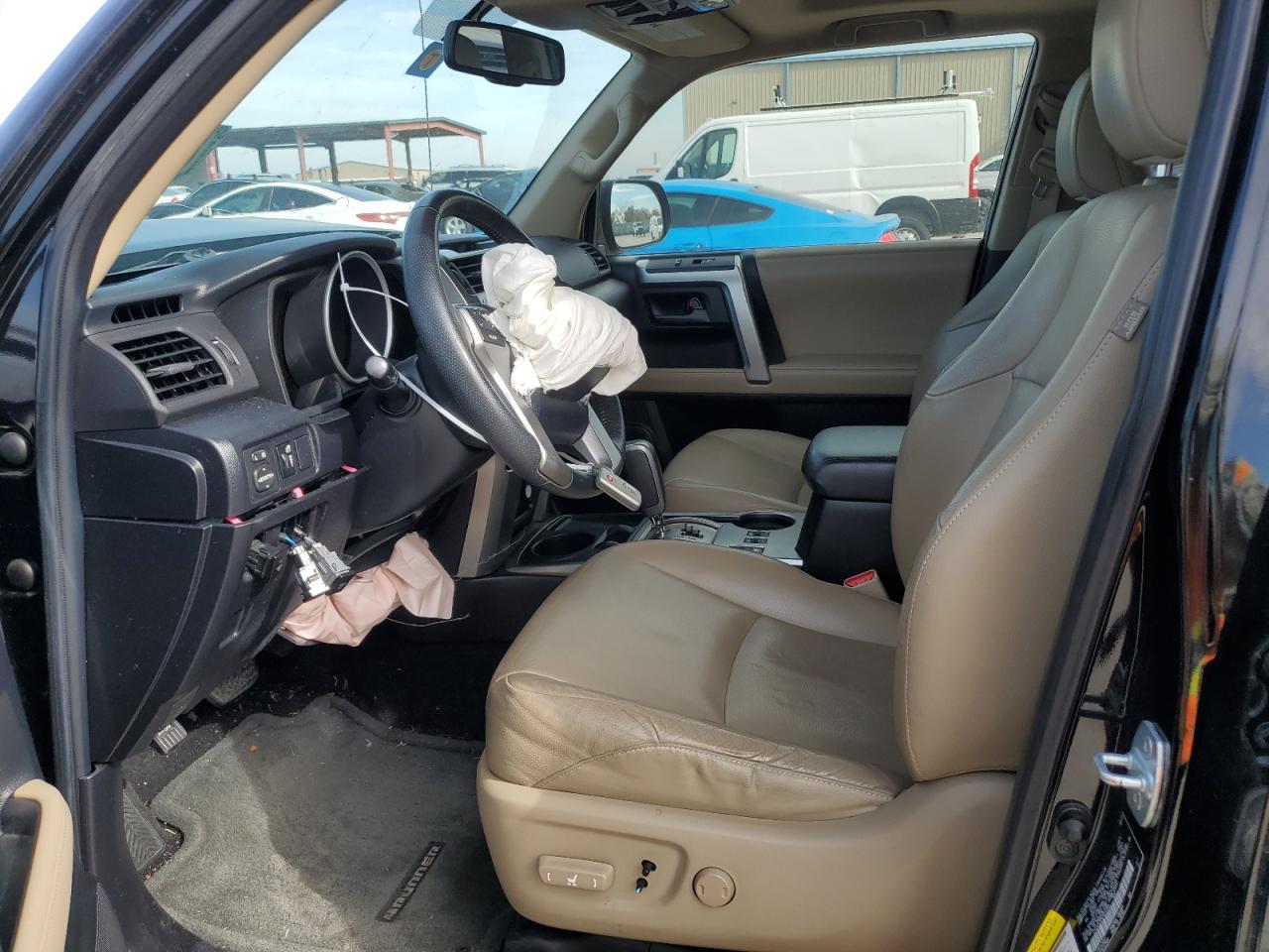 2012 Toyota 4Runner VIN JTEZU5JR5C5037456 Copart auction photo, front end damage thumbnail 7