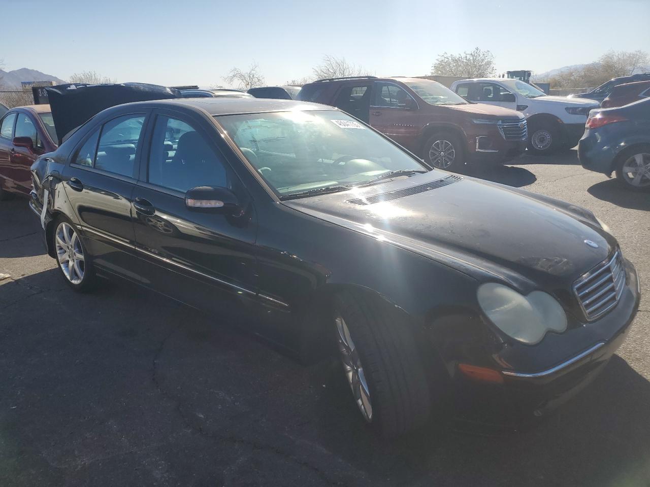 2003 Mercedes-Benz C-klasse VIN WDBRF40J73A526306 Copart auction photo, rear end damage thumbnail 4