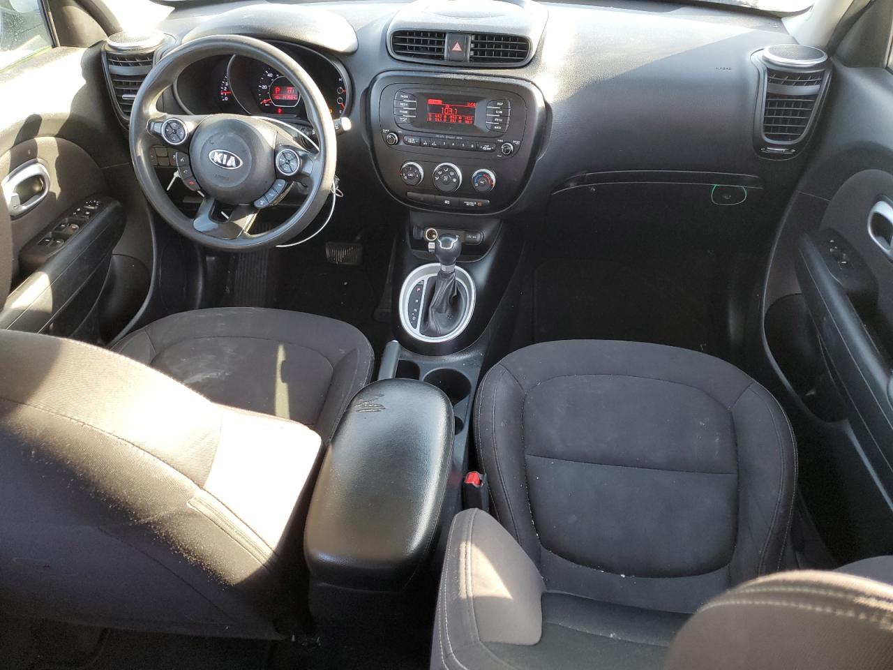 2016 KIA Soul VIN KNDJN2A25G7834798 Copart auction photo, vandalism damage thumbnail 8