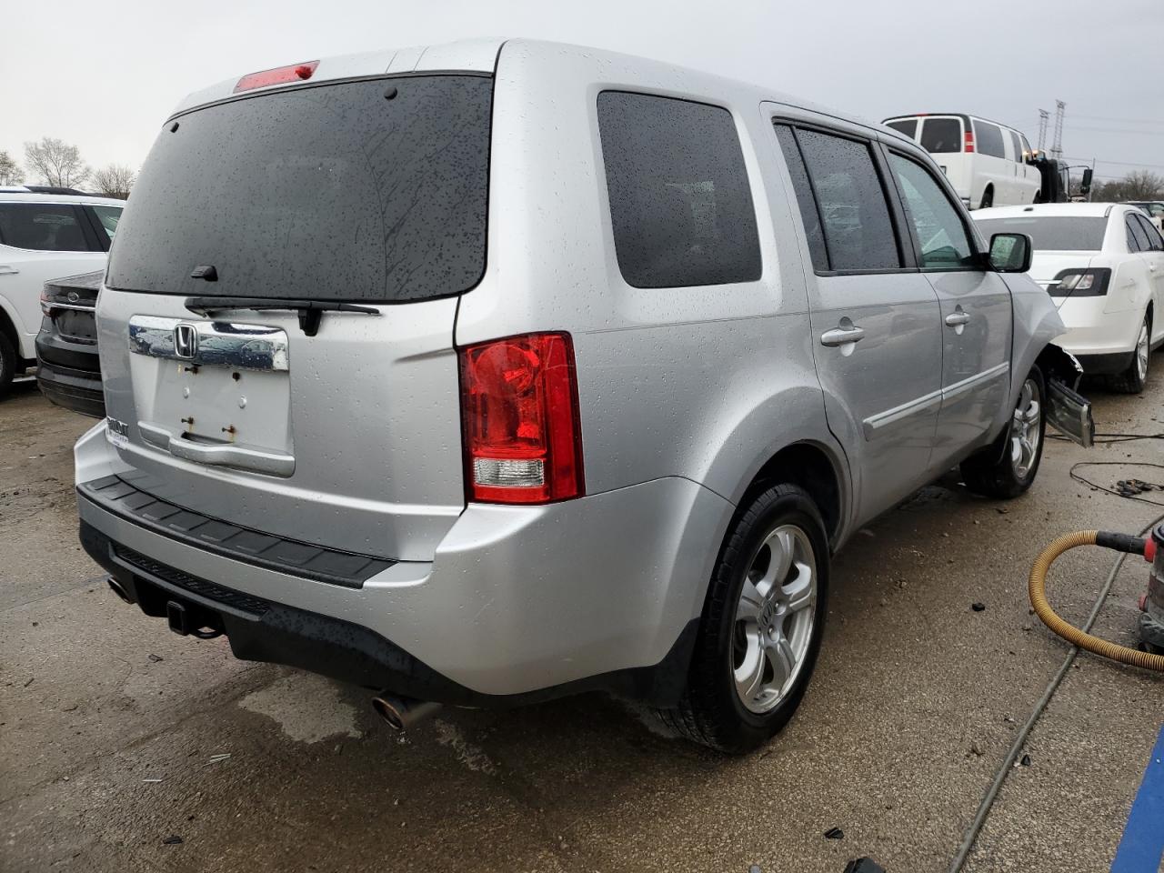 2014 Honda Pilot VIN 5FNYF3H66EB014053 Copart auction photo, front end / minor dent/scratches damage thumbnail 3