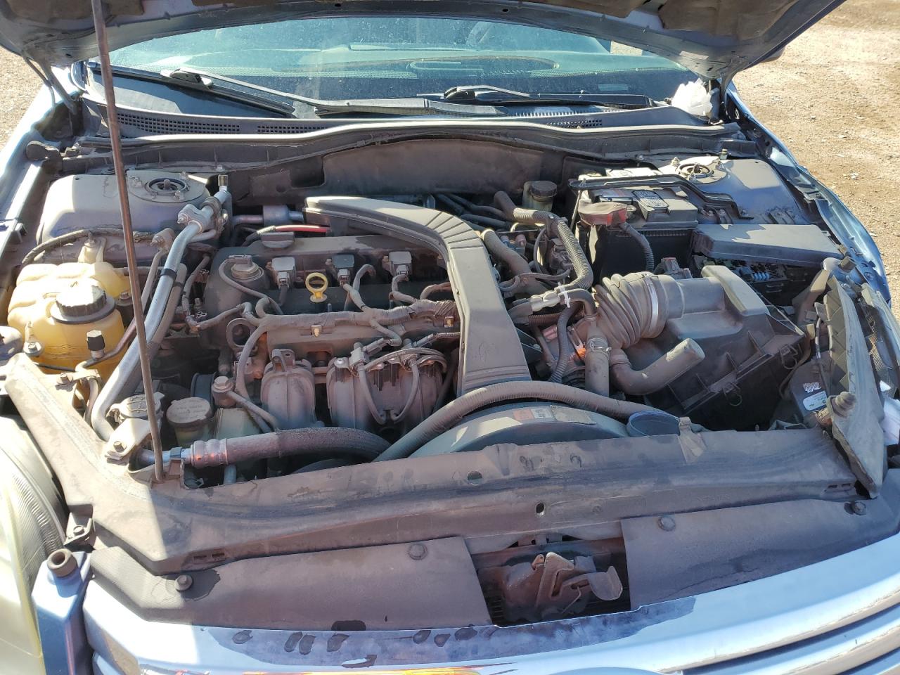 2009 Ford Fusion VIN 3FAHP07ZX9R121009 Copart auction photo, undercarriage / all over damage thumbnail 11