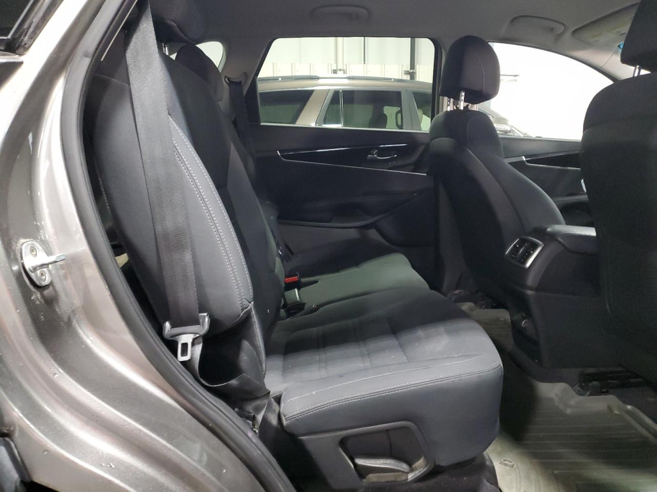 2017 KIA Sorento VIN 5XYPG4A33HG210799 Copart auction photo, front end damage thumbnail 12