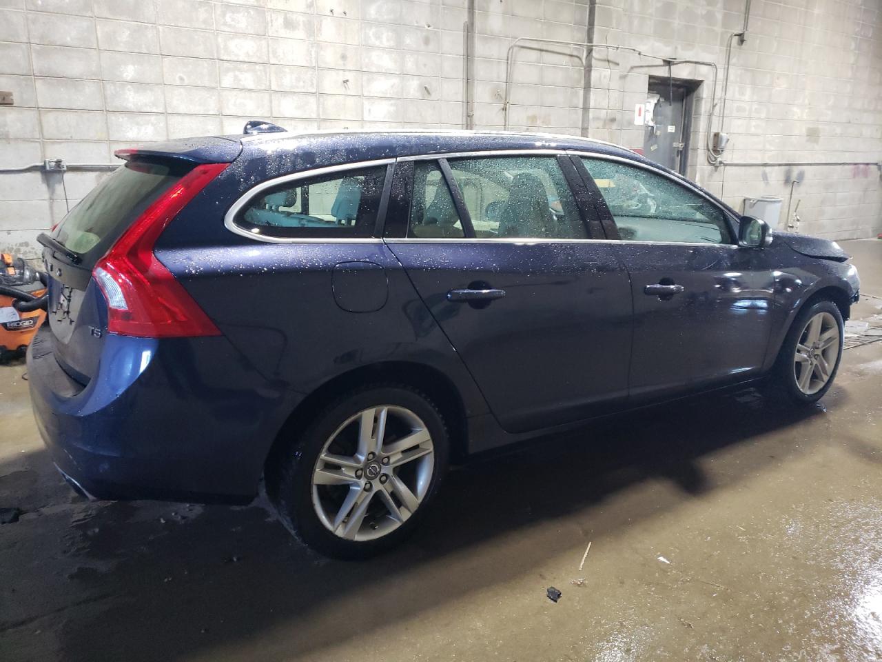 2015 Volvo V60 VIN YV140MEB9F1193359 Copart auction photo, front end damage thumbnail 3