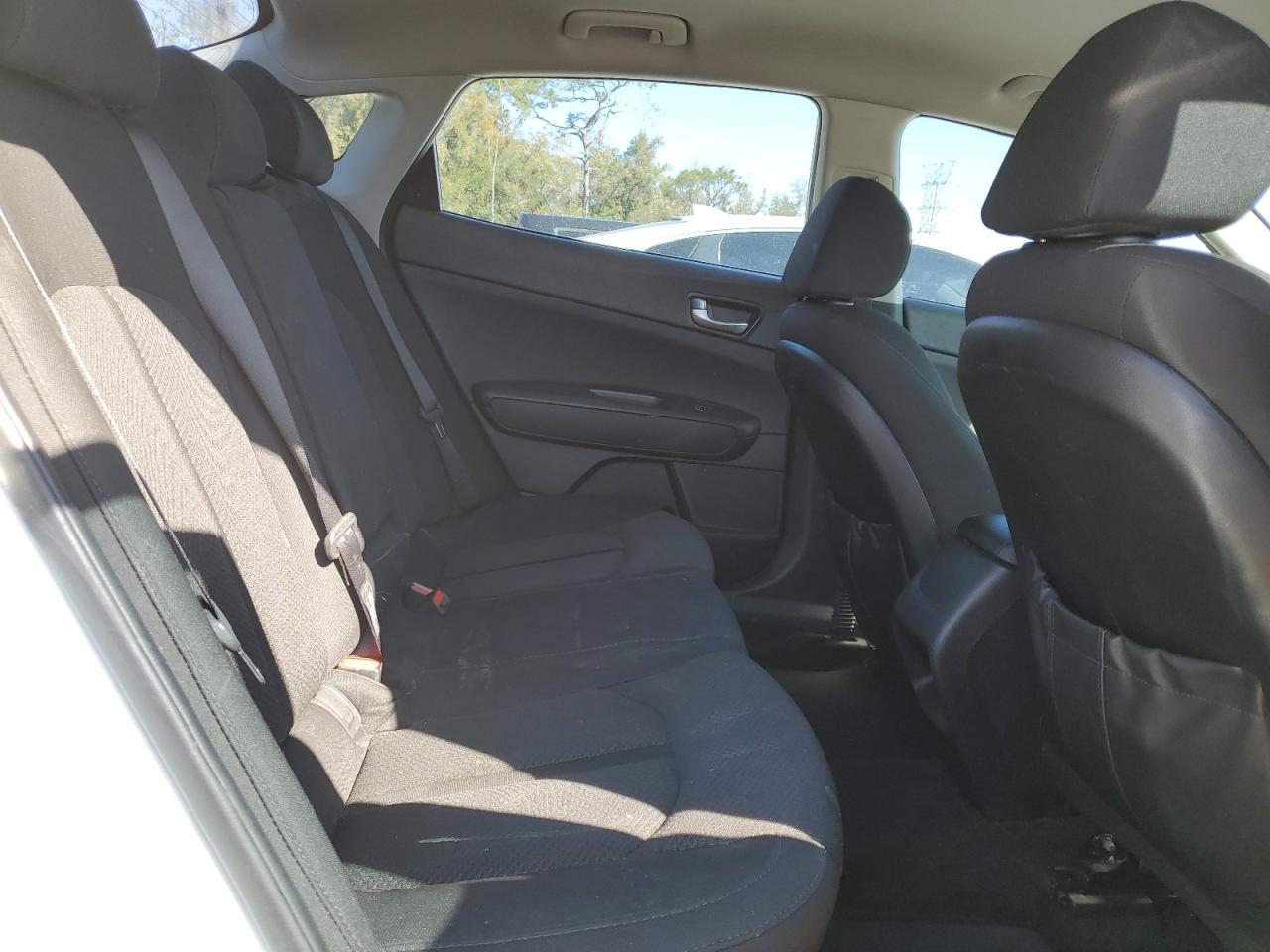 2018 KIA Optima VIN 5XXGT4L30JG251474 Copart auction photo, front end / side damage thumbnail 10
