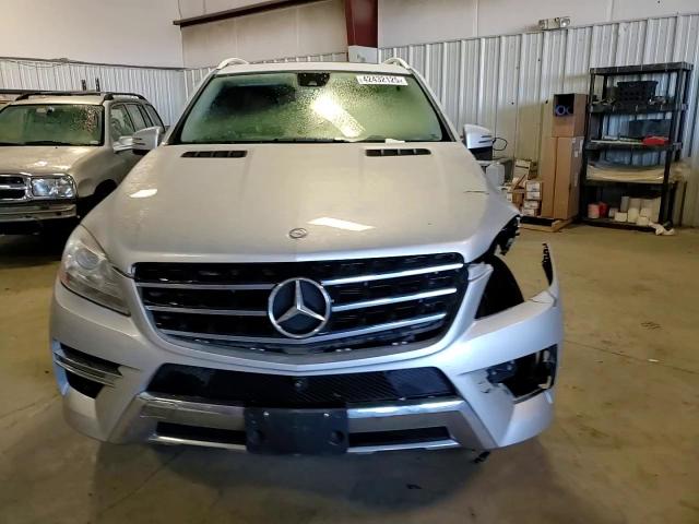 2015 Mercedes-Benz M-klasse VIN 4JGDA5HBXFA476787 Copart auction photo, front end damage thumbnail 12