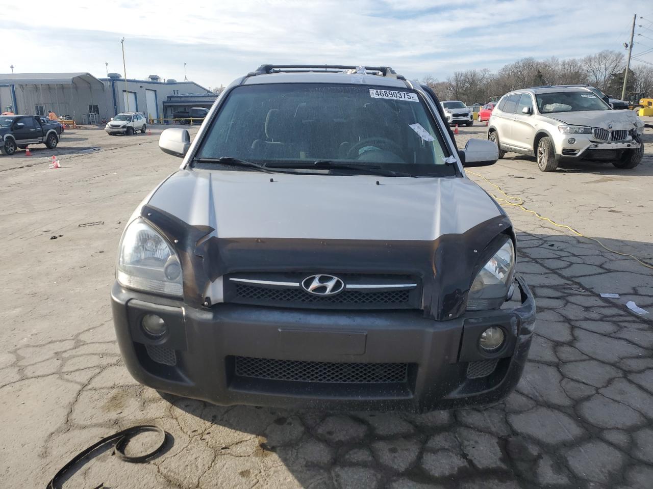 2005 Hyundai Tucson VIN KM8JN12D25U185773 Copart auction photo, side / front end damage thumbnail 5