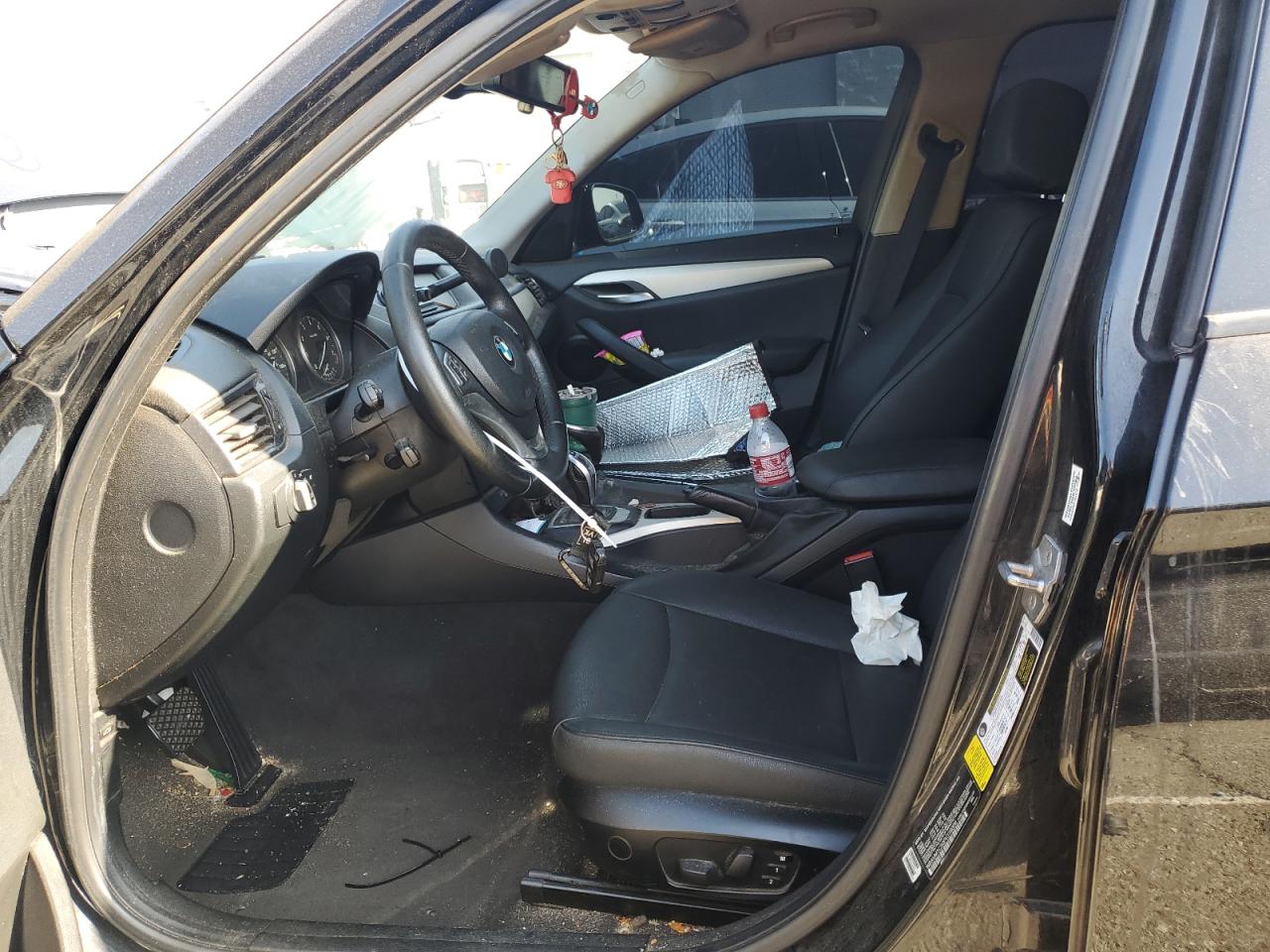 2015 BMW X1 VIN WBAVM1C50FV318006 Copart auction photo, normal wear damage thumbnail 7