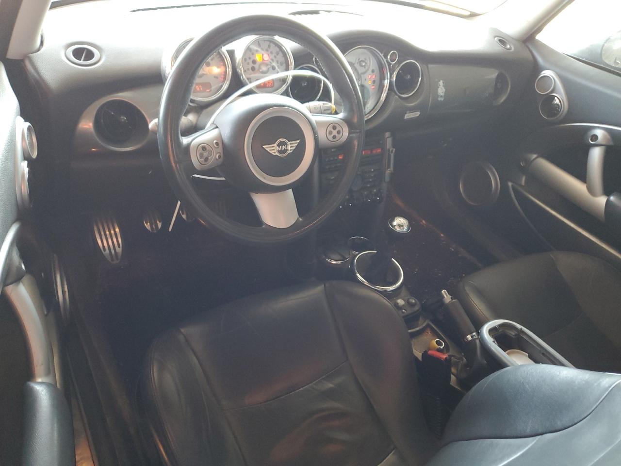 2006 MINI Cooper VIN WMWRE33556TL16144 Copart auction photo, mechanical / minor dent/scratches damage thumbnail 8