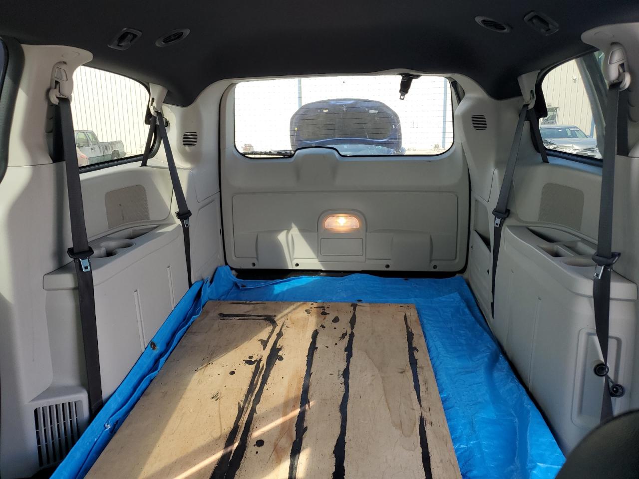 2020 Dodge Caravan VIN 2C4RDGCG8LR170114 Copart auction photo, front end damage thumbnail 10