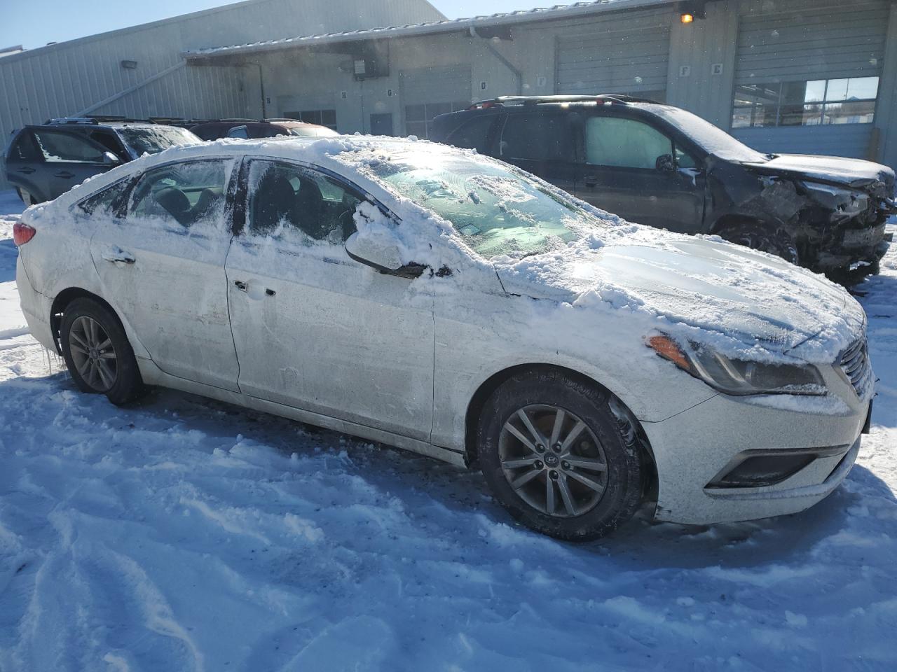 2017 Hyundai Sonata VIN 5NPE24AF5HH541988 Copart auction photo, mechanical / minor dent/scratches damage thumbnail 4