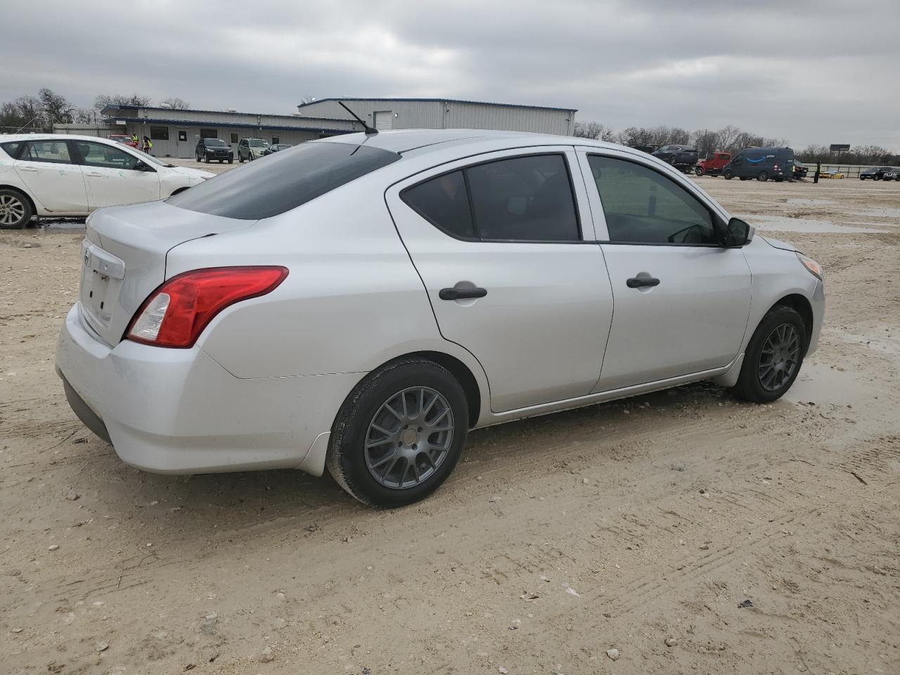 2016 Nissan Versa VIN 3N1CN7AP8GL909087 Copart auction photo, rear end / minor dent/scratches damage thumbnail 3