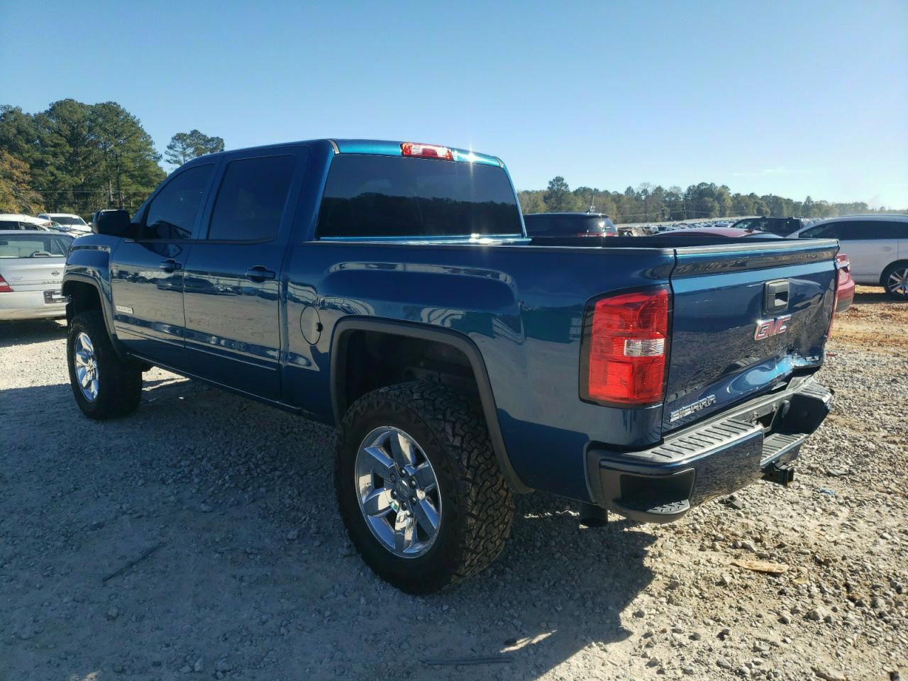 2017 GMC Sierra VIN 3GTP1MEC3HG486137 Copart auction photo, front end / rear end damage thumbnail 2