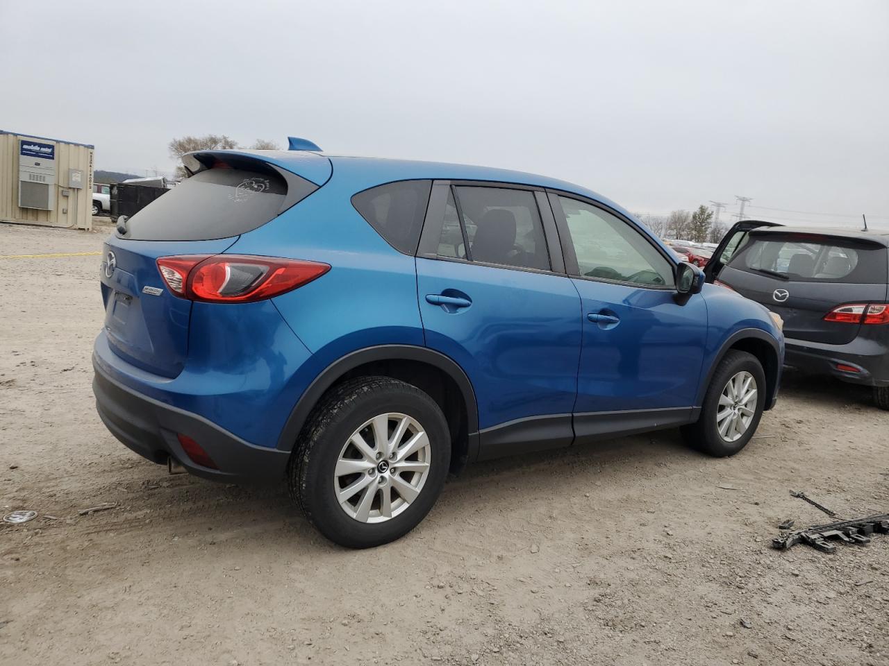 2013 Mazda CX-5 VIN JM3KE4CE8D0145549 Copart auction photo, rear end damage thumbnail 3