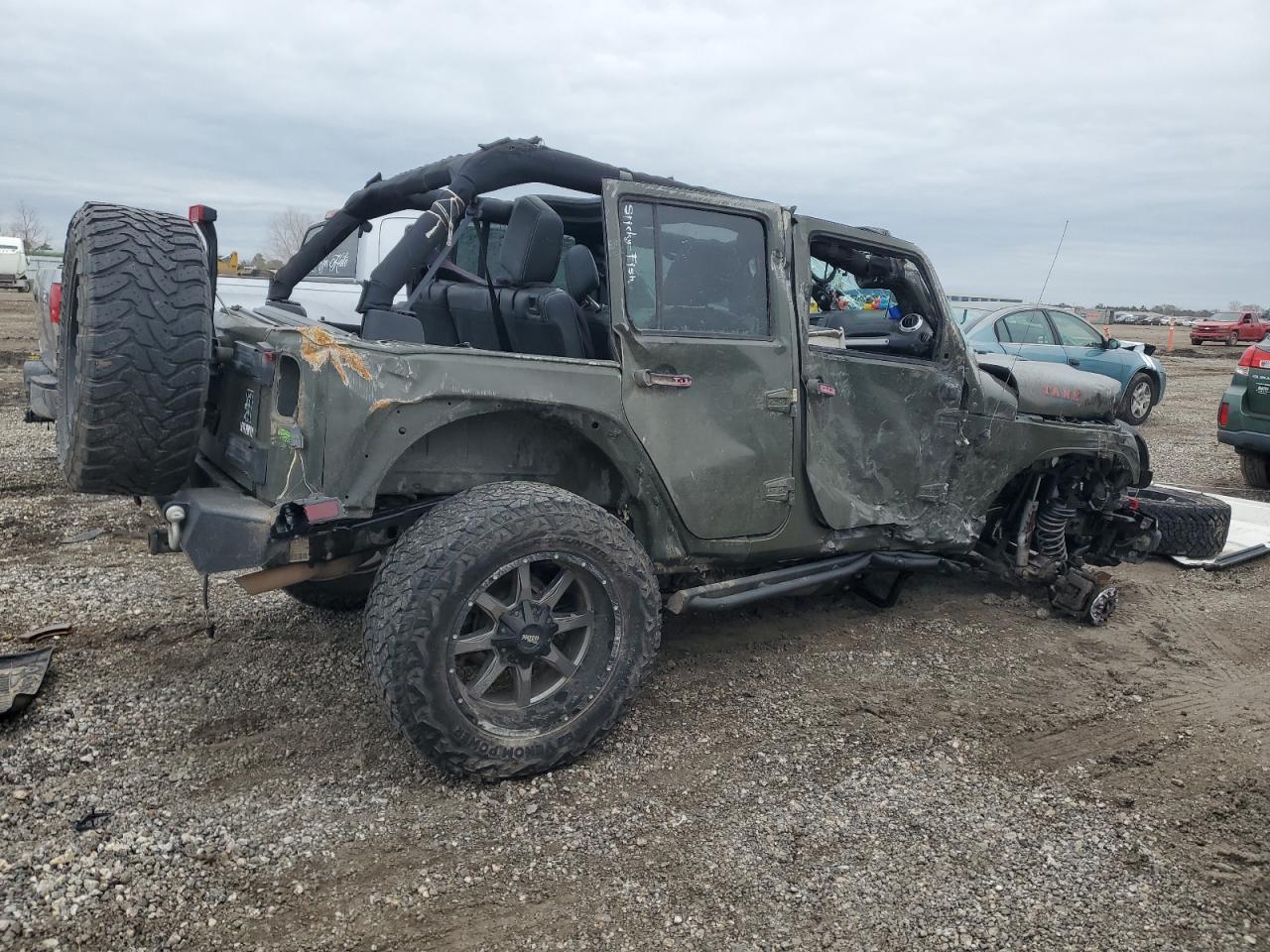 2016 Jeep Wrangler VIN 1C4BJWFG5GL146853 Copart auction photo, front end / side damage thumbnail 3
