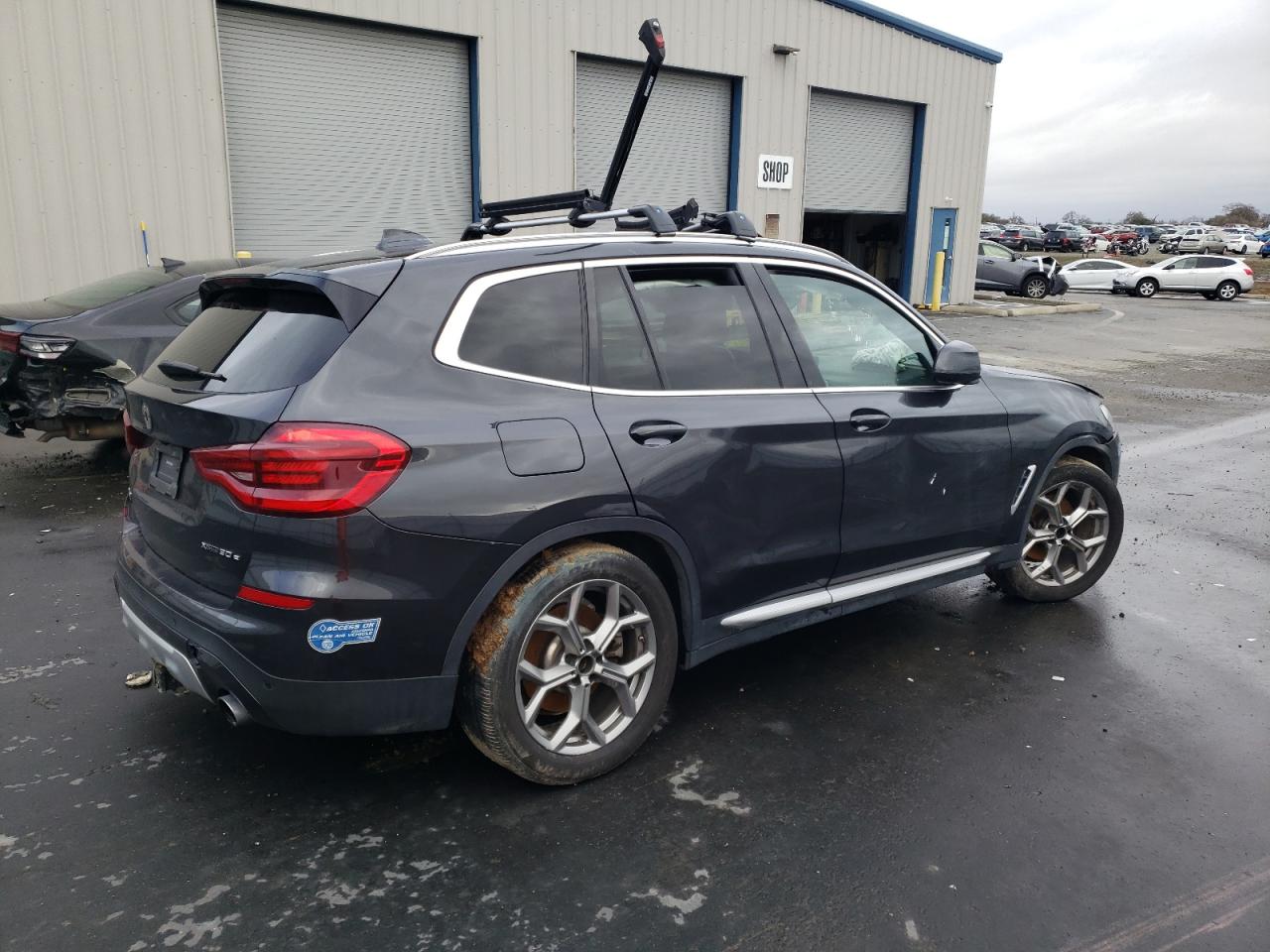 2021 BMW X3 VIN 5UXTS1C02M9E37624 Copart auction photo, front end / undercarriage damage thumbnail 3