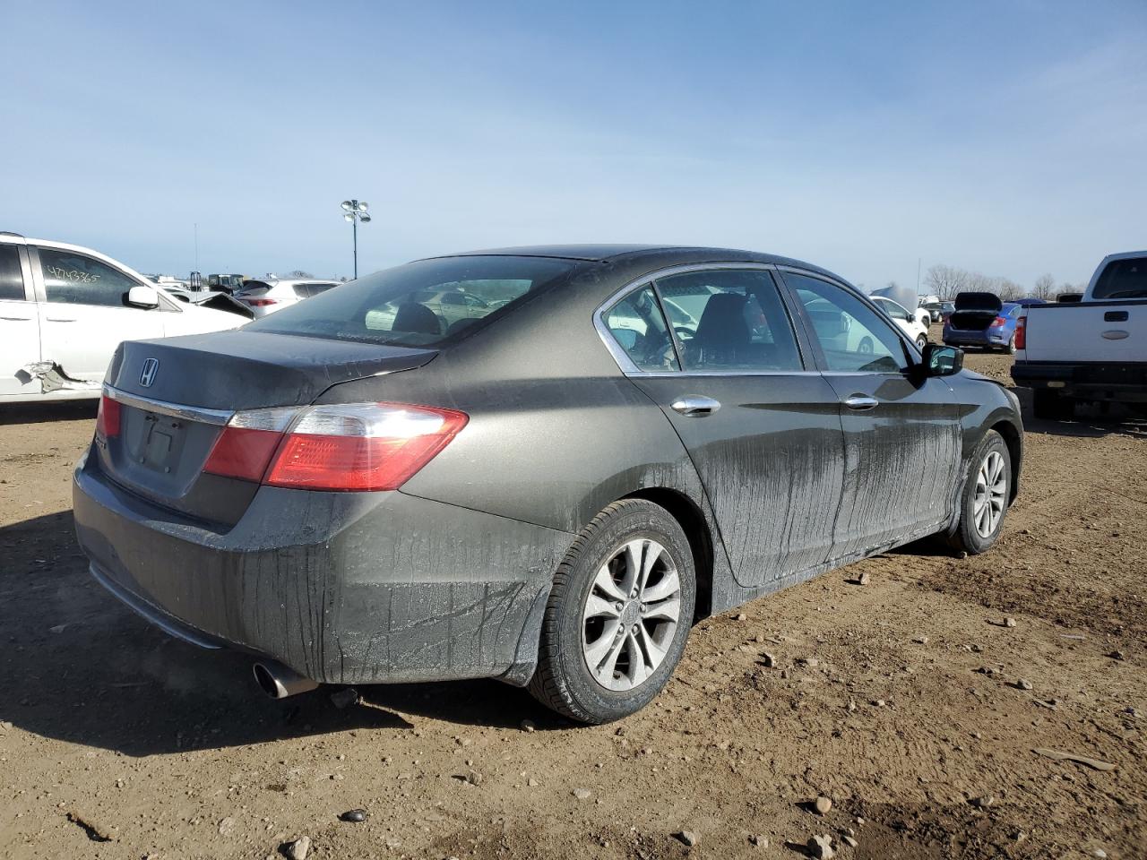 2014 Honda Accord VIN 1HGCR2F34EA052475 Copart auction photo, front end / minor dent/scratches damage thumbnail 3