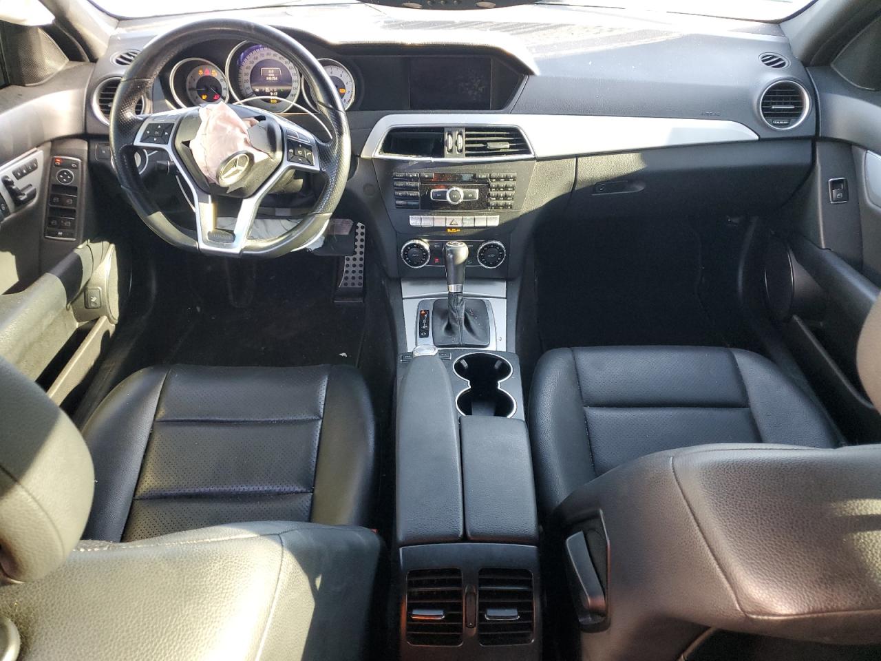 2013 Mercedes-Benz C-klasse VIN WDDGF8AB9DR295733 Copart auction photo, front end damage thumbnail 8