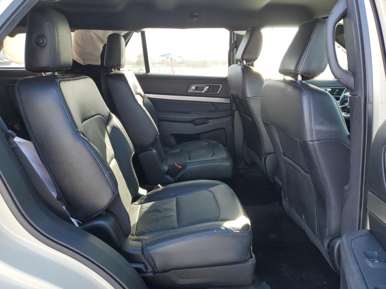 2018 Ford Explorer VIN 1FM5K8D87JGA95031 Copart auction photo, side damage thumbnail 11