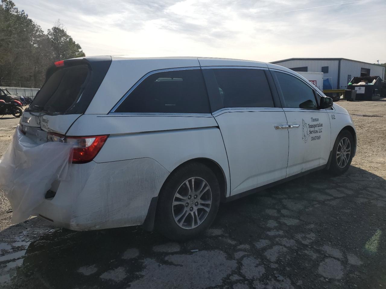 2012 Honda Odyssey VIN 5FNRL5H66CB105667 Copart auction photo, rear end / minor dent/scratches damage thumbnail 3
