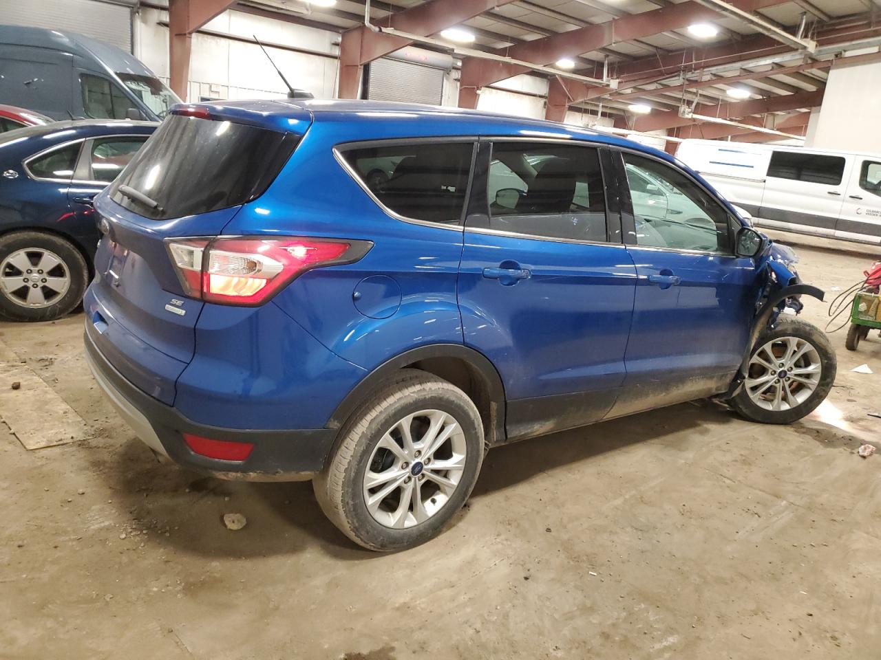 2017 Ford Escape VIN 1FMCU0GD9HUA60627 Copart auction photo, front end / undercarriage damage thumbnail 3
