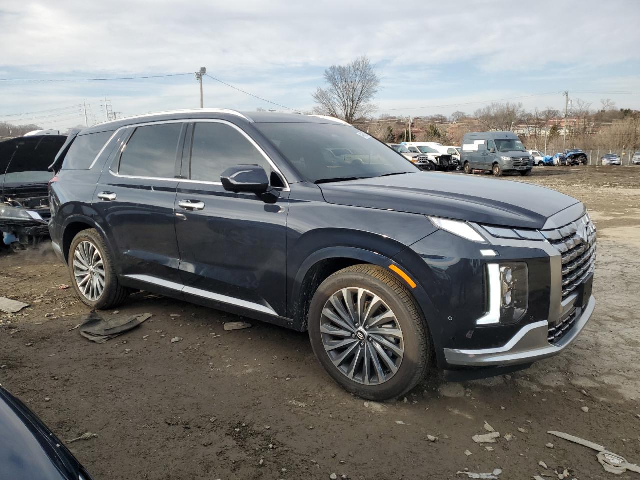 2024 Hyundai Palisade VIN KM8R7DGE8RU792444 Copart auction photo, side / front end damage thumbnail 4