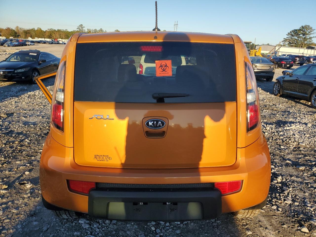 2011 KIA Soul VIN KNDJT2A26B7204982 Copart auction photo, all over damage thumbnail 6