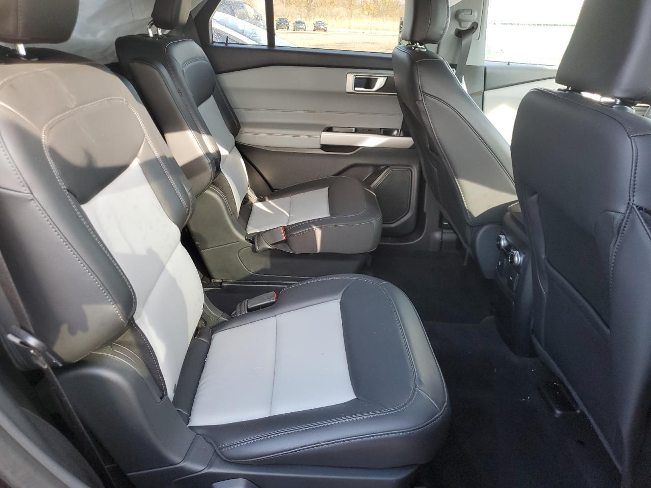2023 Ford Explorer VIN 1FMSK8DH9PGC15827 Copart auction photo, side damage thumbnail 11