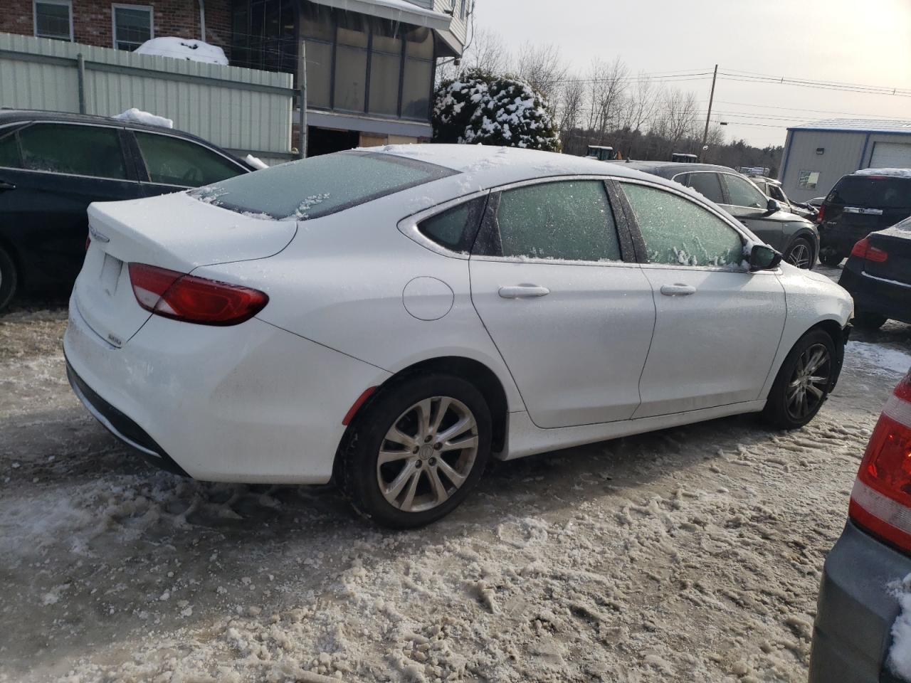 2016 Chrysler 200 VIN 1C3CCCAB3GN152586 Copart auction photo, front end / minor dent/scratches damage thumbnail 3