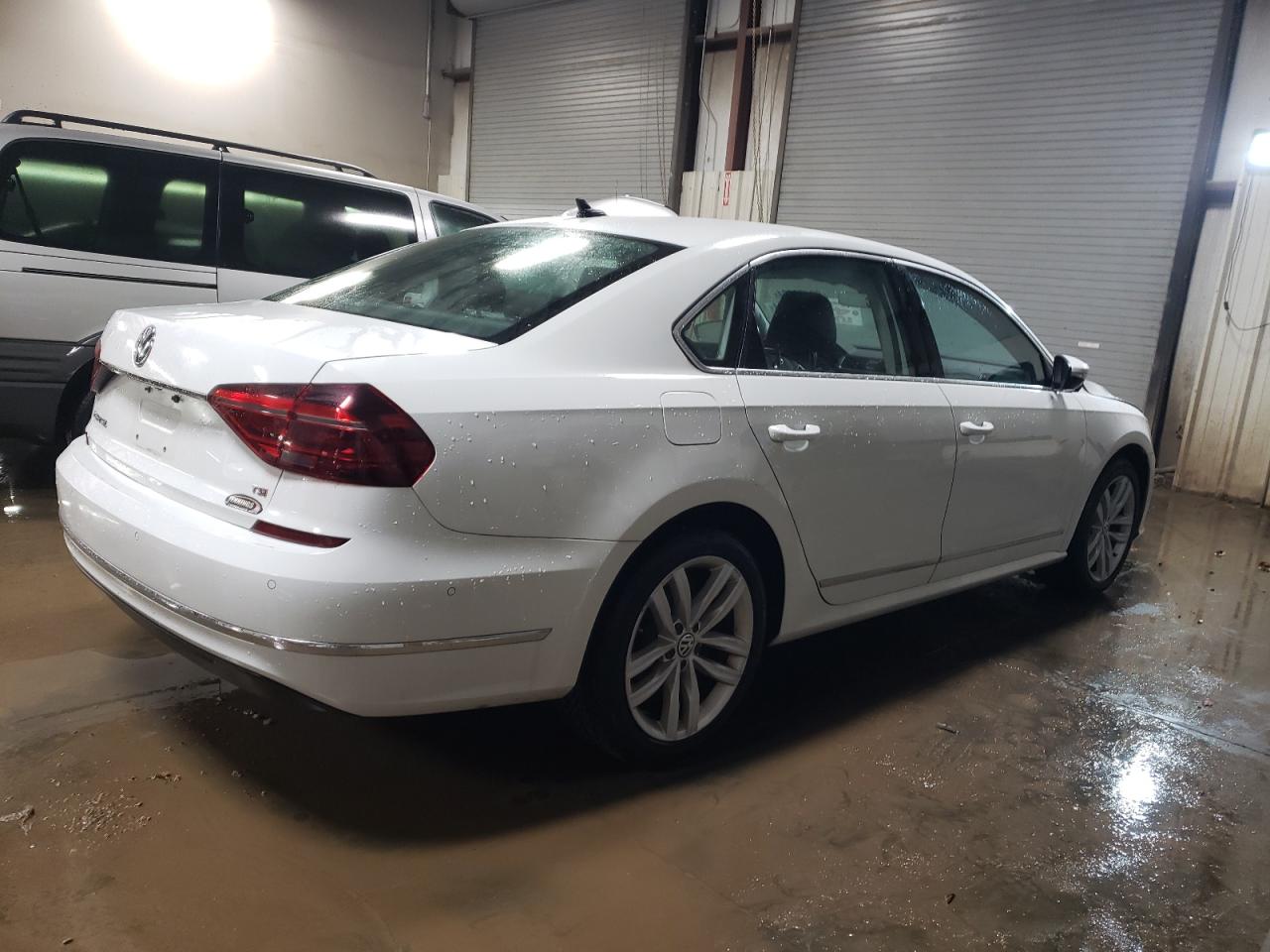 2018 Volkswagen Passat VIN 1VWCA7A30JC011332 Copart auction photo, front end damage thumbnail 3