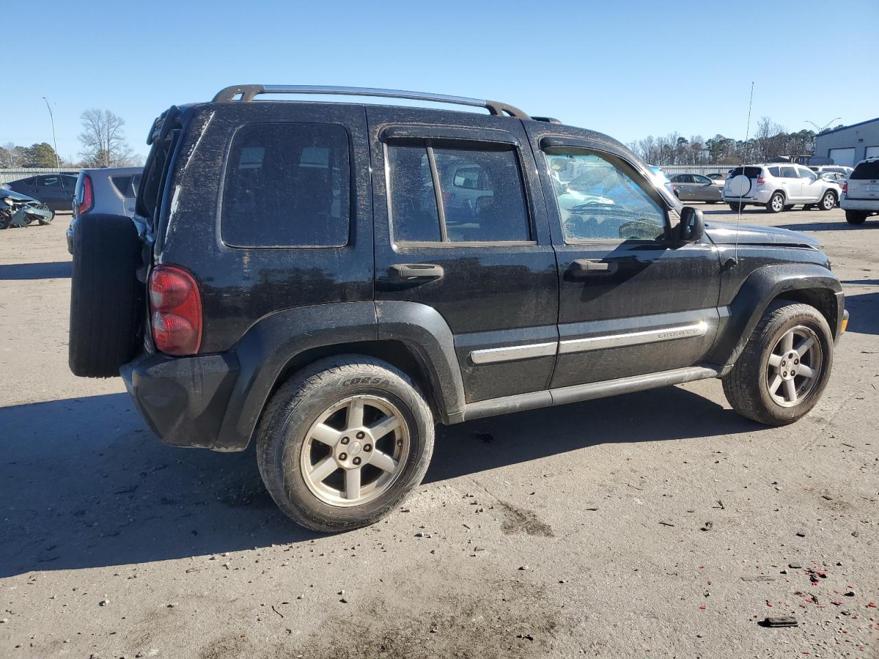 2006 Jeep Liberty (North America) VIN 1J4GK58K96W140561 Copart auction photo, rear end damage thumbnail 3