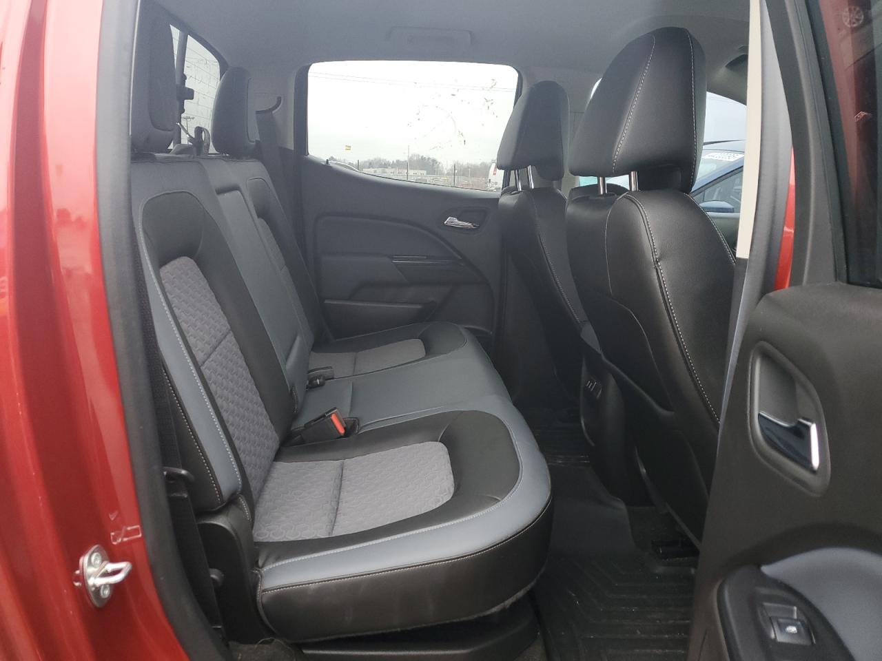 2016 Chevrolet Colorado VIN 1GCGTDE34G1316215 Copart auction photo, front end / minor dent/scratches damage thumbnail 10