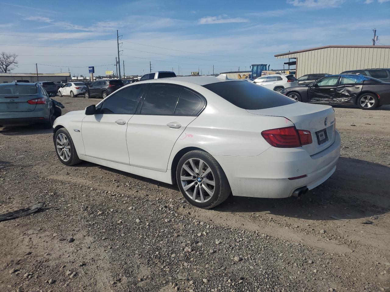 2012 BMW 5er VIN WBAXG5C51CDY29734 Copart auction photo, front end damage thumbnail 2