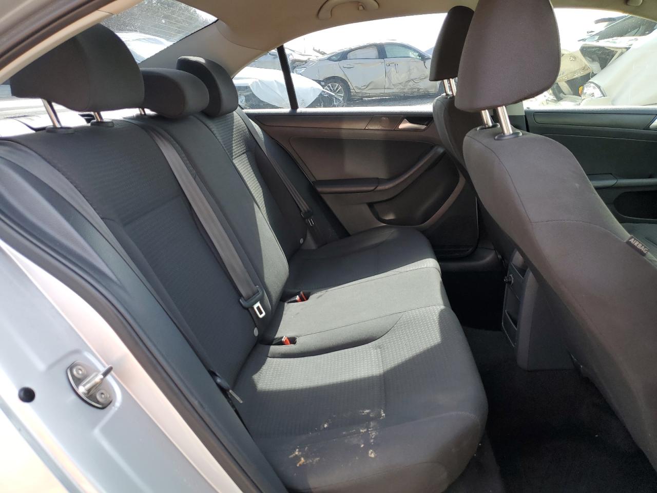 2016 Volkswagen Jetta VIN 3VW267AJ7GM319522 Copart auction photo, front end / undercarriage damage thumbnail 10