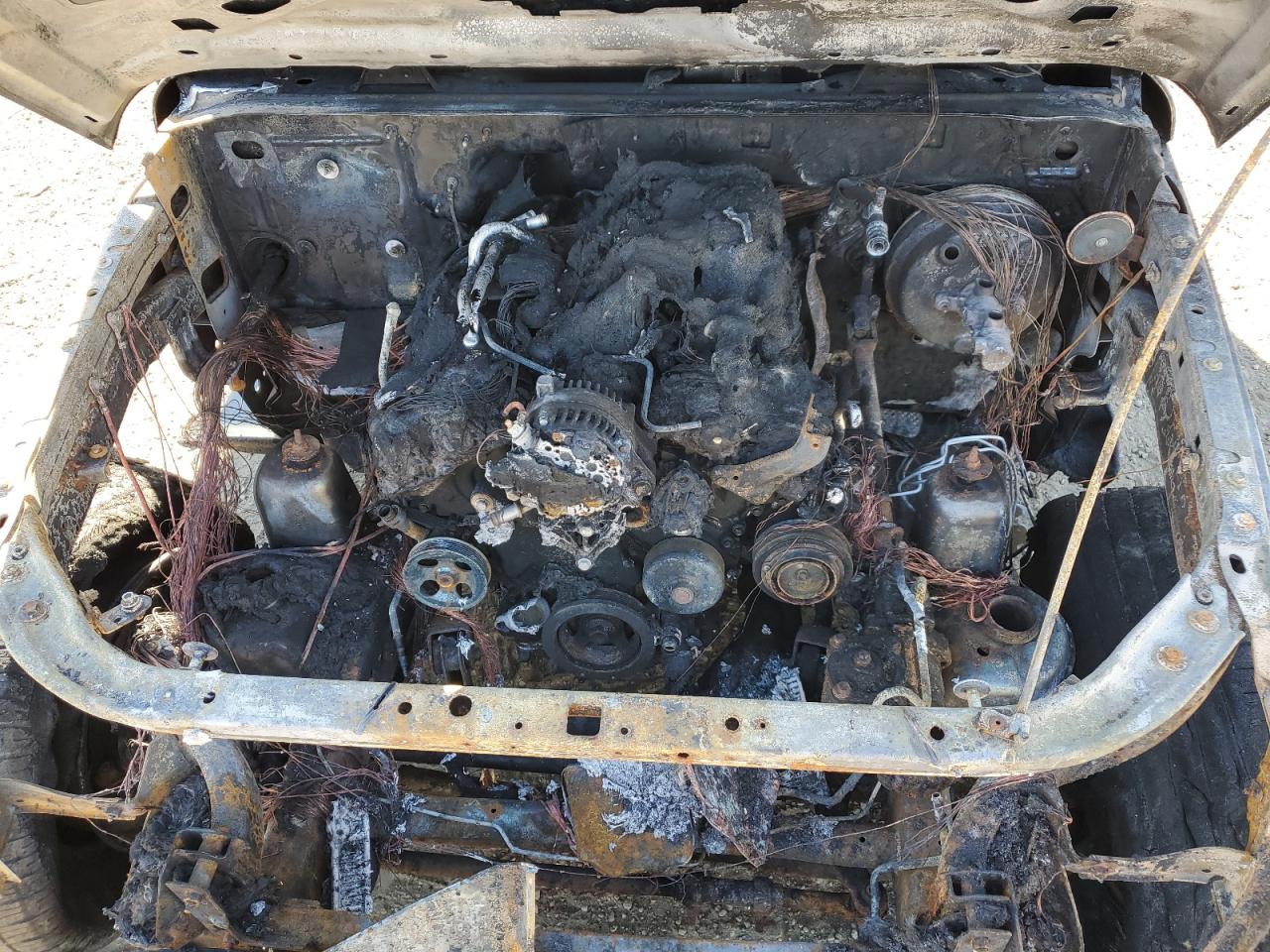 2016 Jeep Wrangler VIN 1C4BJWDG3GL102482 Copart auction photo, burn damage thumbnail 12