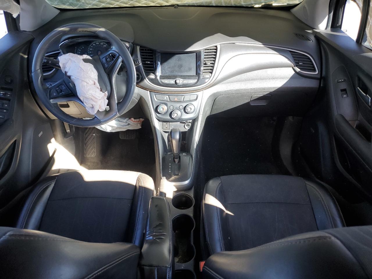 2020 Chevrolet Trax VIN 3GNCJLSB8LL201654 Copart auction photo, front end damage thumbnail 8
