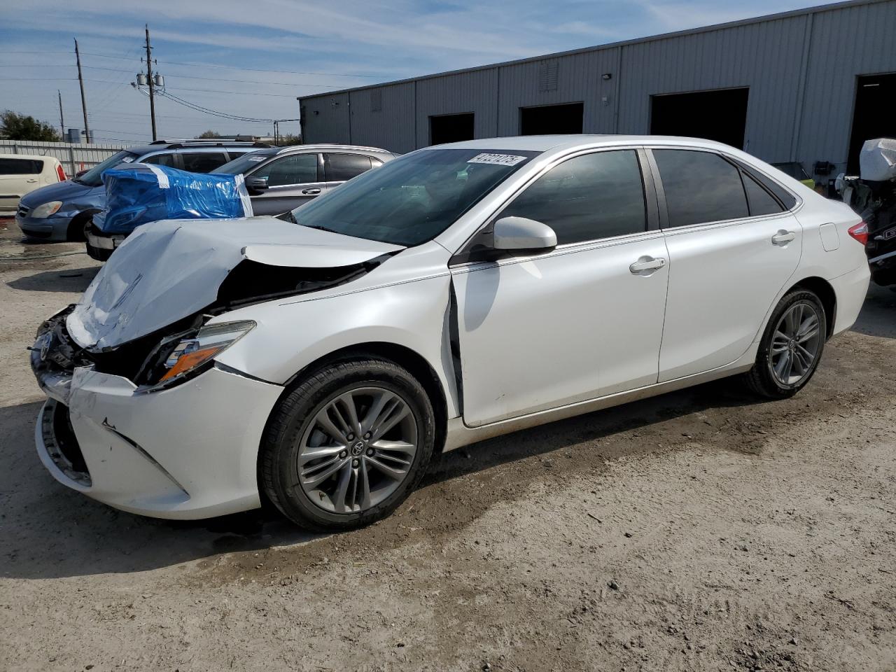 2017 Toyota Camry VIN 4T1BF1FK8HU303047