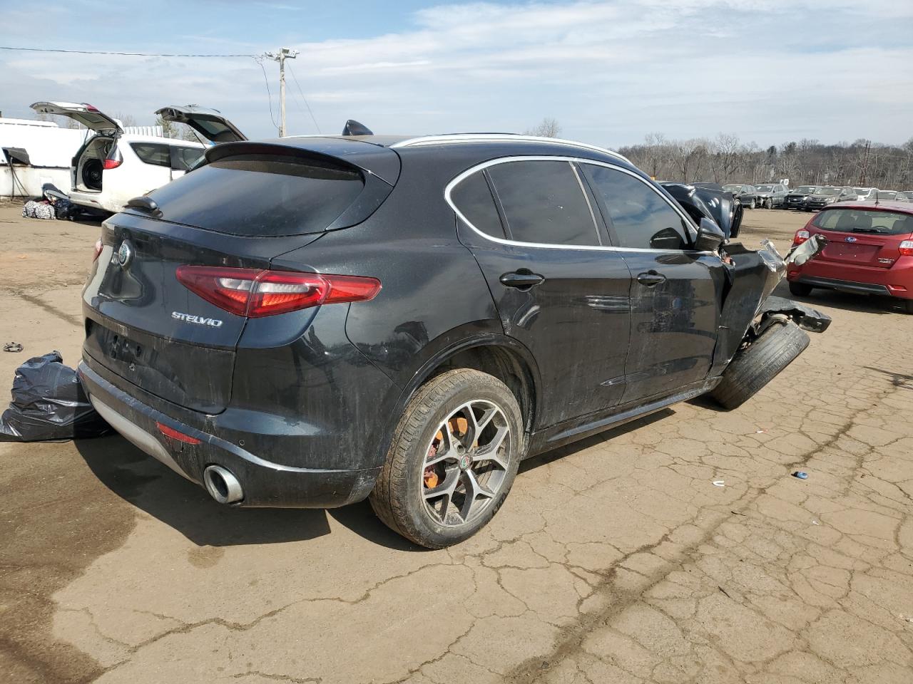 2020 Alfa Romeo Stelvio VIN ZASPAKBN7L7C82737 Copart auction photo, front end / side damage thumbnail 3
