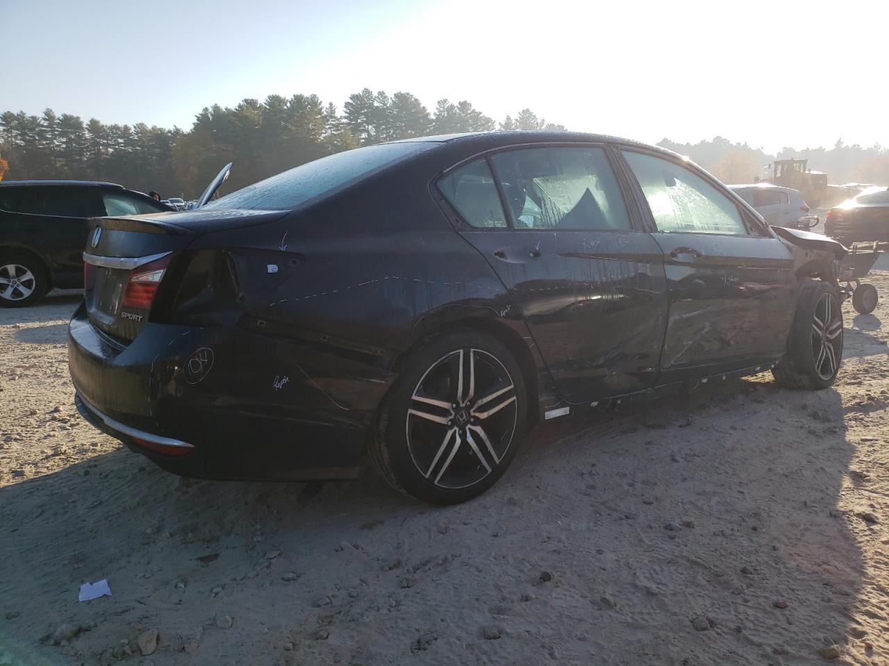 2017 Honda Accord VIN 1HGCR2F59HA024922 Copart auction photo, front end / side damage thumbnail 3