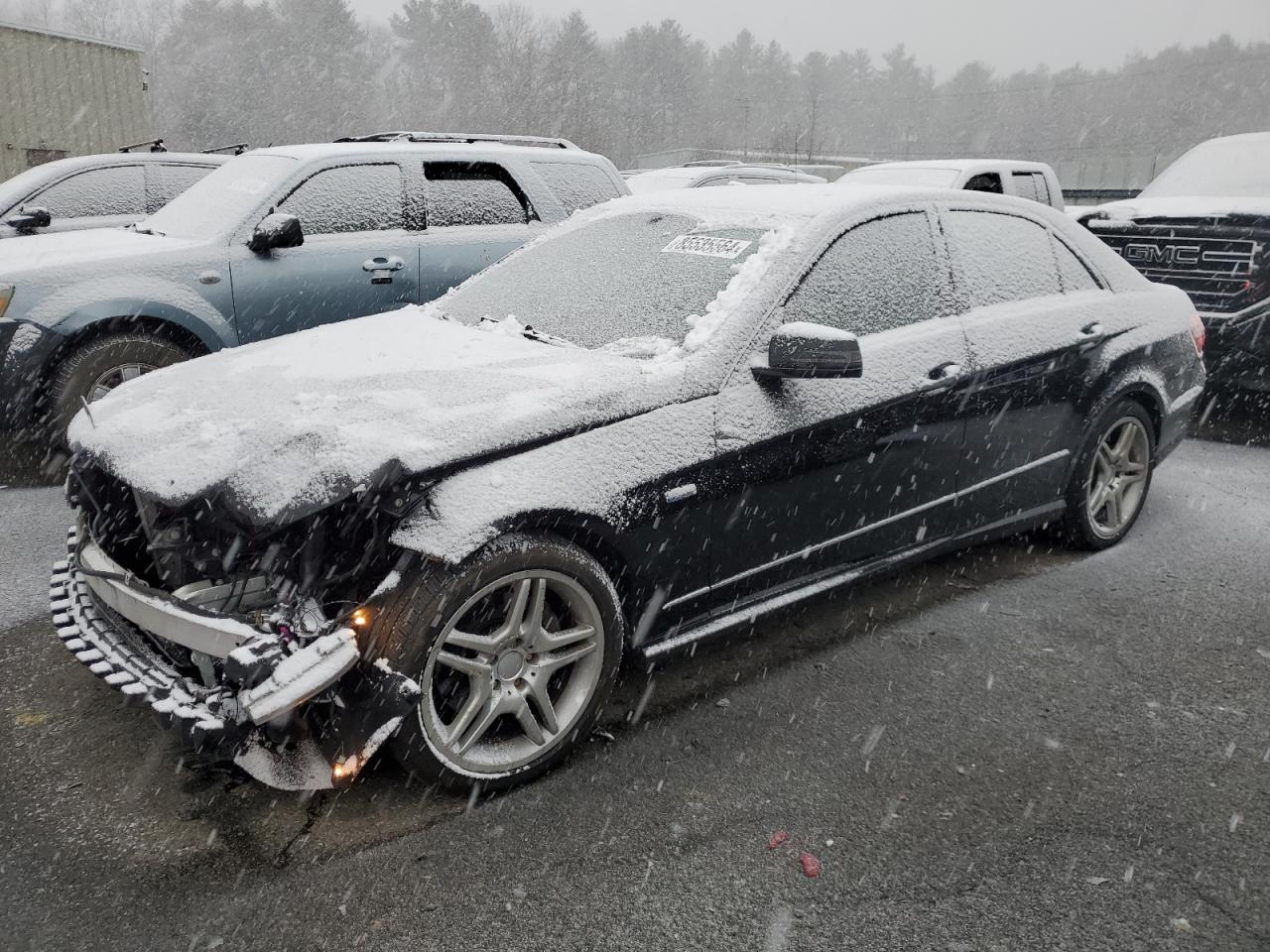 2012 Mercedes-Benz E-klasse VIN WDDHF8JB2CA635239
