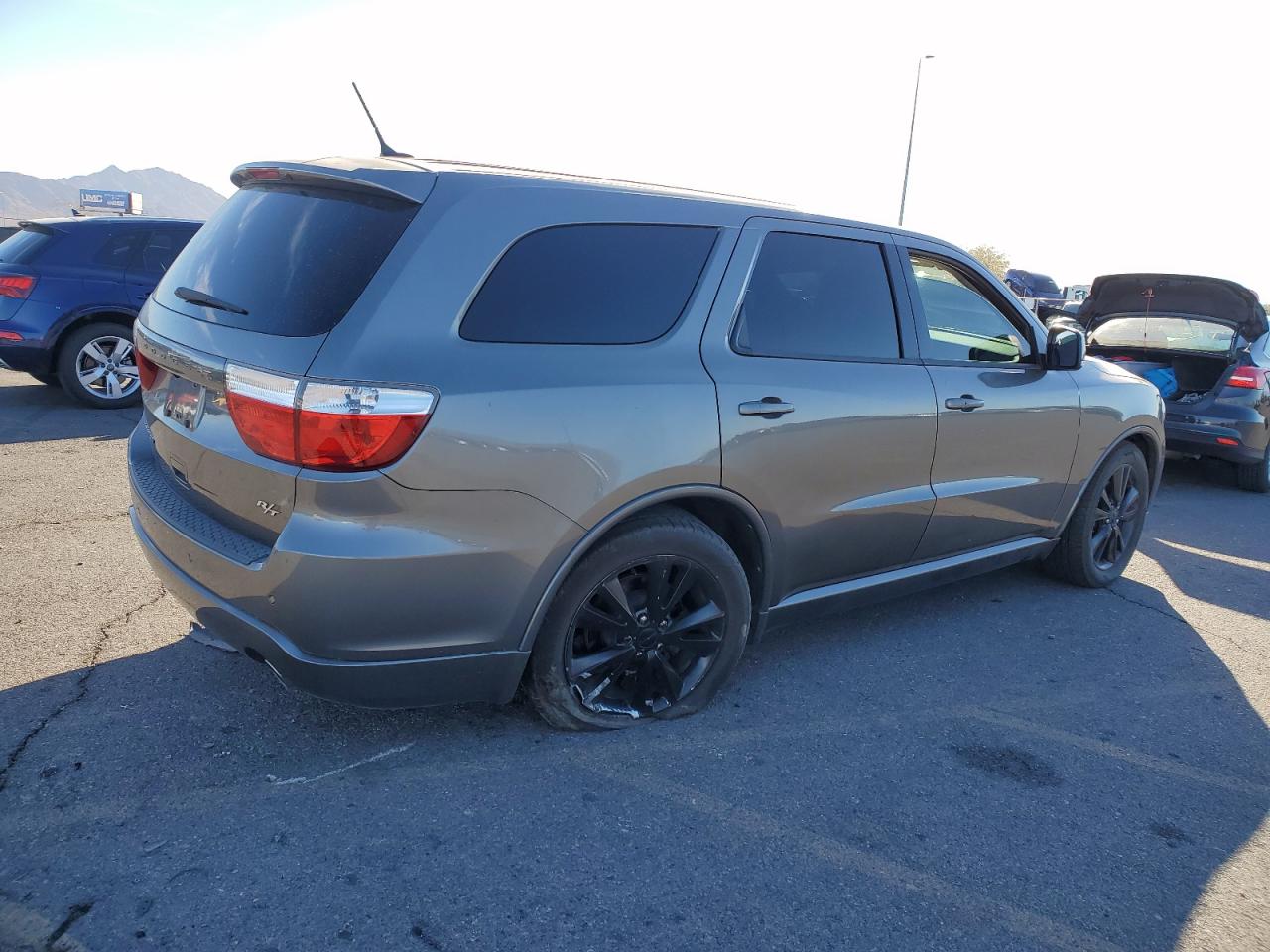 2011 Dodge Durango VIN 1D4SD6GTXBC682051 Copart auction photo, side damage thumbnail 3