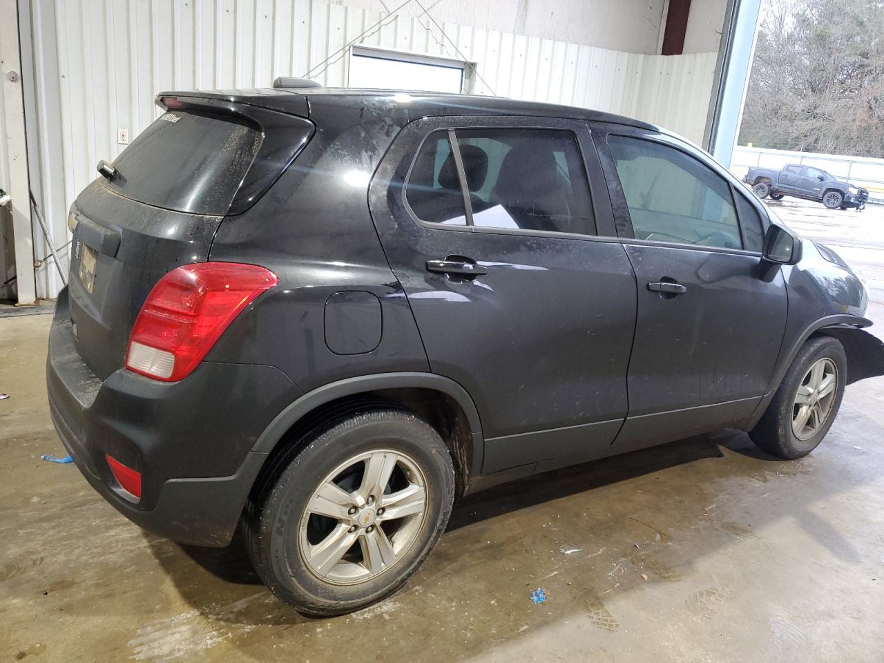 2020 Chevrolet Trax VIN KL7CJKSB5LB022473 Copart auction photo, front end / minor dent/scratches damage thumbnail 3
