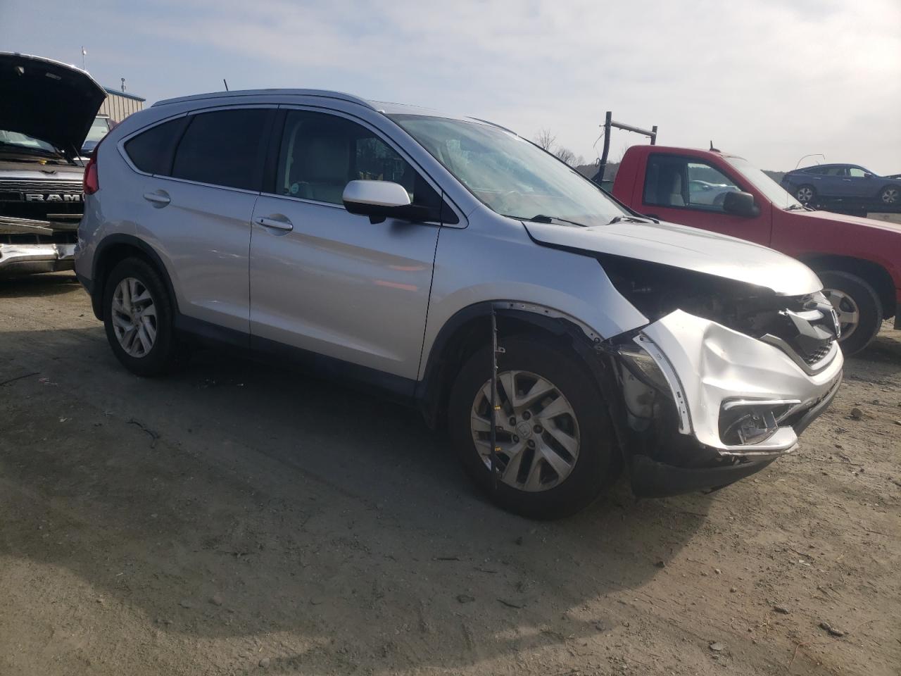 2015 Honda CR-V VIN 2HKRM4H7XFH616031 Copart auction photo, front end / minor dent/scratches damage thumbnail 4