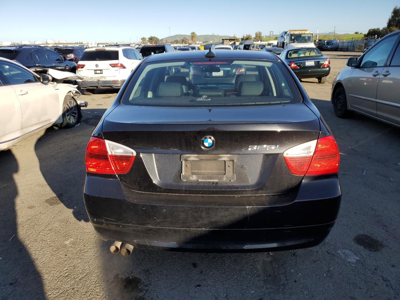 2006 BMW 3er VIN WBAVB13506PT03421 Copart auction photo, front end / side damage thumbnail 6